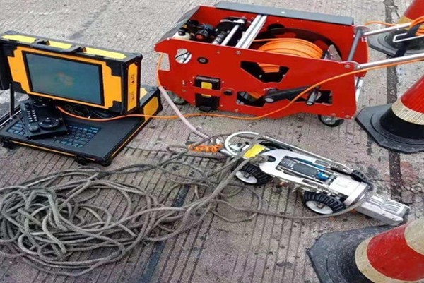 西藏CCTV管道检测机器人